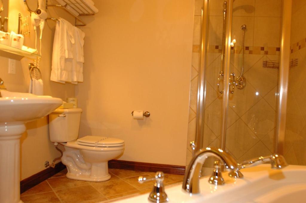 Hotel Relais St-Denis Saint-Sauveur-des-Monts Zimmer foto